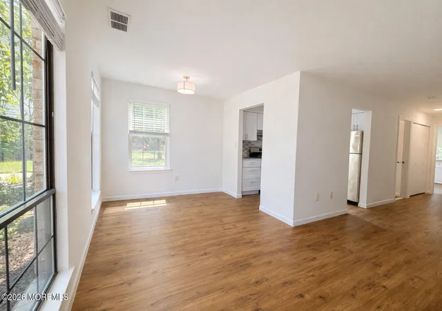 Photo 3 of Condo for sale at 33 Wyndham Pl #33, Robbinsville, NJ 08691 | MLS# 22621518 | Listing updated on 2026-09-15