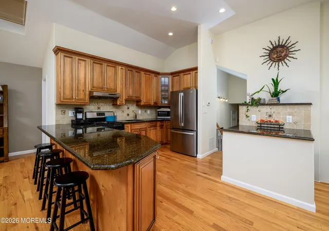 3rd image of 2 Willow St, Port Monmouth, NJ 07758 | MLS# 22620453