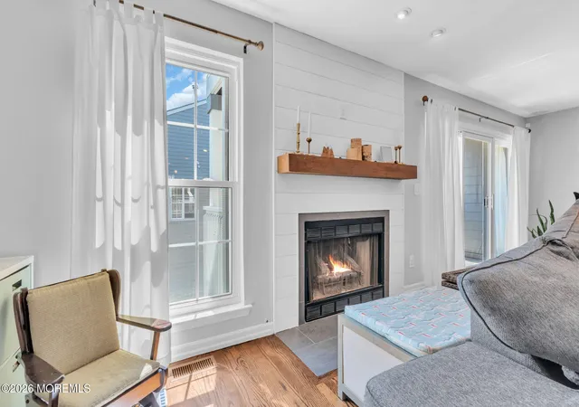 4th image of 110 Sea Spray Ln, Neptune, NJ 07753 | MLS# 22622289
