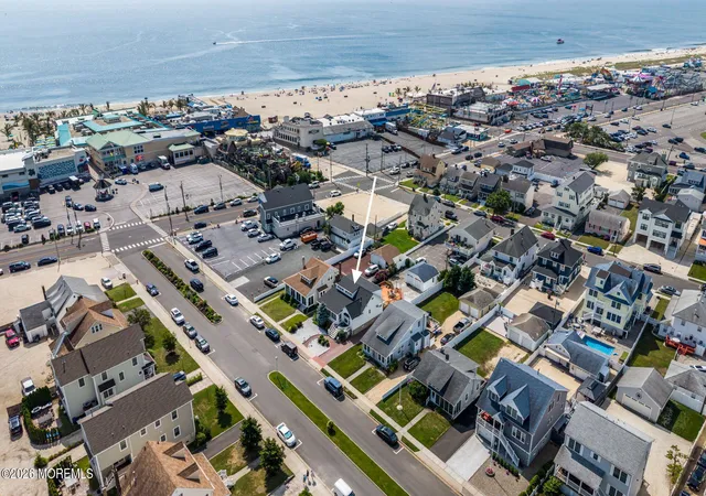 3rd image of 22 Parkway, Point Pleasant Beach, NJ 08742 | MLS# 22621562
