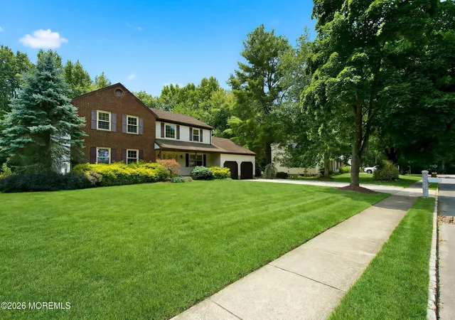 2nd image of 4 Carriage Ct, Marlboro, NJ 07746 | MLS# 22621425