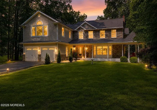 Photo 1 of Single family home for sale at 8 Grover Ct, Jackson, NJ 08527 | MLS# 22620903 | Listing updated on 2026-09-15