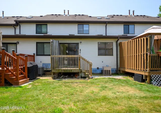 38th image of 213 Longwood Dr #21-3, Manalapan, NJ 07726 | MLS# 22622885