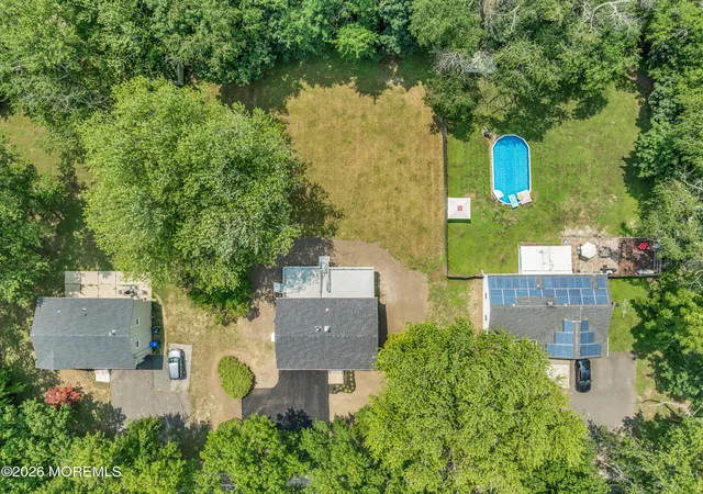 3rd image of 326 Broad St, Eatontown, NJ 07724 | MLS# 22621643