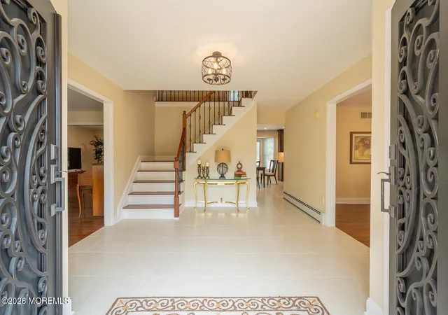 3rd image of 18 Carrie Dr, Marlboro, NJ 07746 | MLS# 22621089