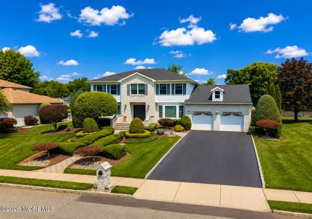 52nd image of 18 Carrie Dr, Marlboro, NJ 07746 | MLS# 22621089