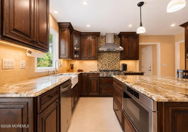 5th image of 18 Carrie Dr, Marlboro, NJ 07746 | MLS# 22621089