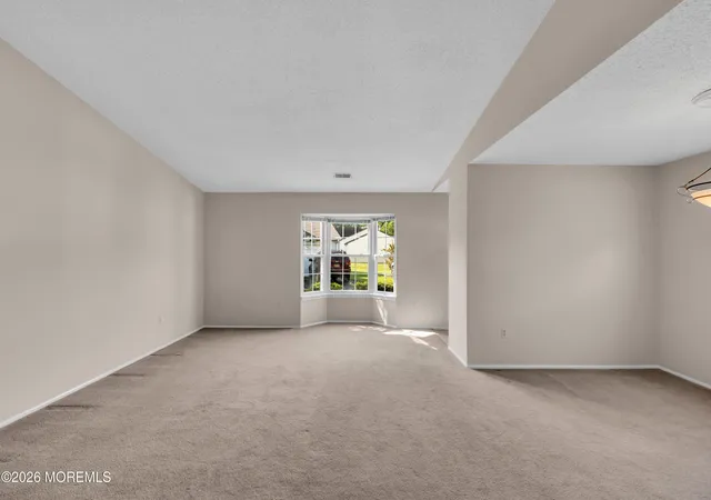 4th image of 2 Gatley Close, Freehold, NJ 07728 | MLS# 22621145