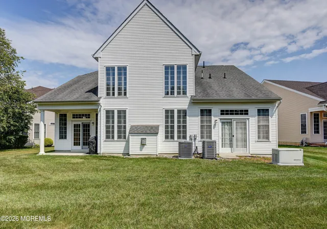 Photo 3 of Single family home for sale at 24 Kings Ml Rd, Monroe Township, NJ 08831 | MLS# 22621308 | Listing updated on 2026-09-29