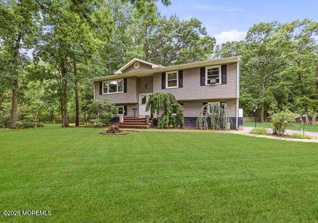 4th image of 84 N Hope Chapel Rd, Jackson, NJ 08527 | MLS# 22621595