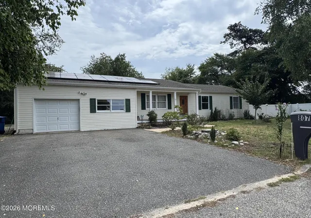 2nd image of 807 Deguise St, Lanoka Harbor, NJ 08734 | MLS# 22622228