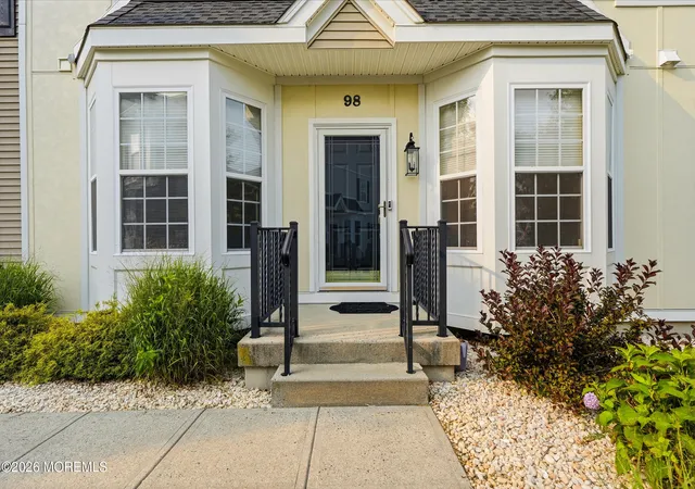 2nd image of 98 Brookfield Dr, Jackson, NJ 08527 | MLS# 22621878