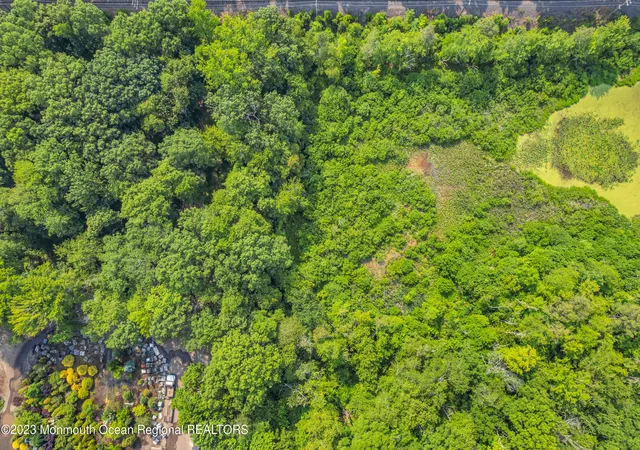4th image of 51 Asbury Rd, Farmingdale, NJ 07727 | MLS# 22621543