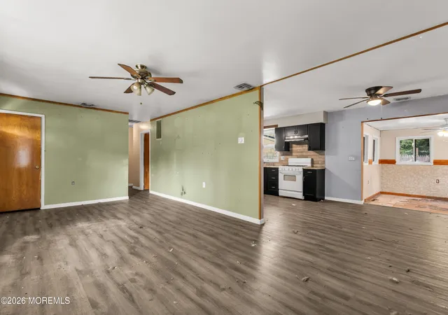 5th image of 399 Constitution Dr, Forked River, NJ 08731 | MLS# 22621645