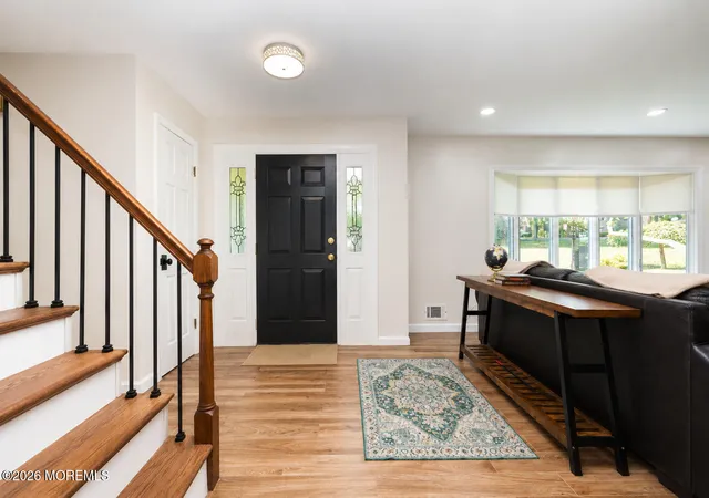 5th image of 101 Fawn Dr, Matawan, NJ 07747 | MLS# 22621597