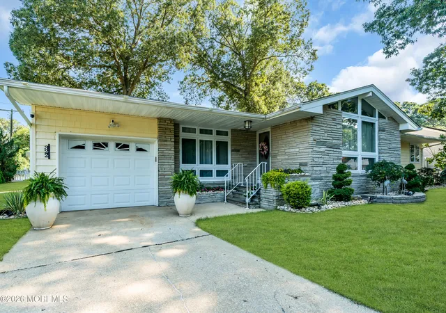 2nd image of 322 Riverside Dr, Bayville, NJ 08721 | MLS# 22621550