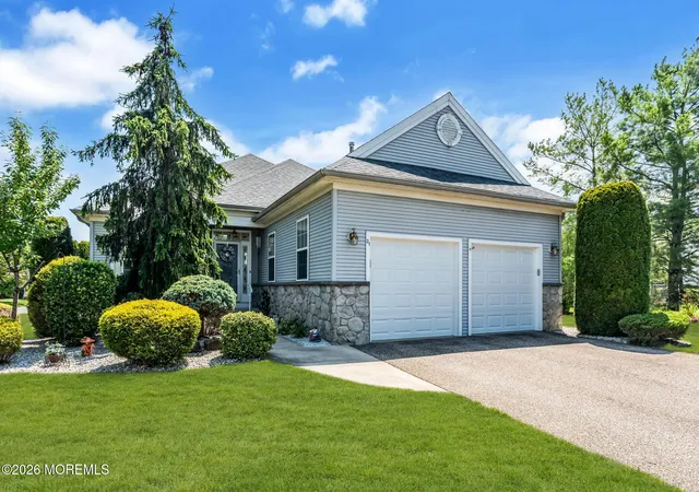 2nd image of 21 Chaucer Cir, Manchester Township, NJ 08759 | MLS# 22621615
