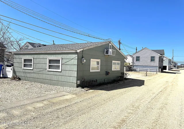 2nd image of 115 W Amberjack Wy, Lavallette, NJ 08735 | MLS# 22621529