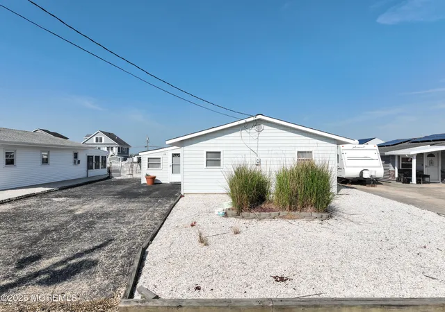 2nd image of 14 S Los Angeles Dr, Little Egg Harbor Twp, NJ 08087 | MLS# 22622101