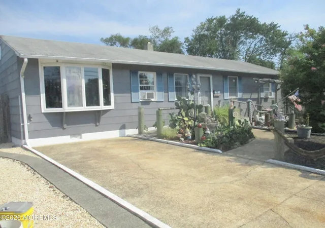 Photo 1 of Single family home for sale at 77 Lakeland Dr, Brick, NJ 08723 | MLS# 22621629 | Listing updated on 2026-09-15
