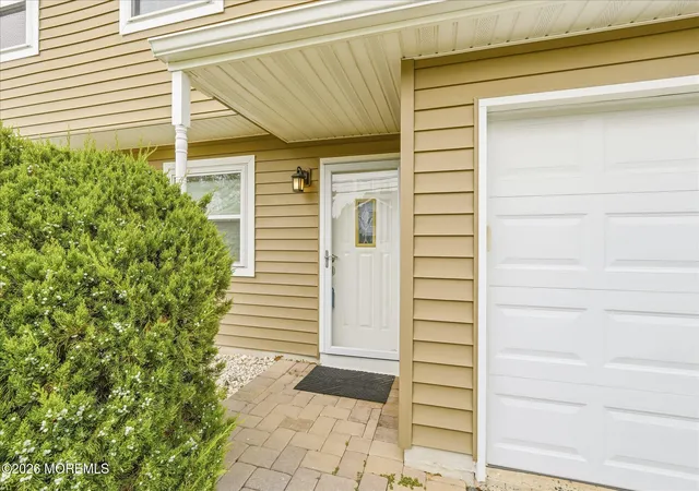 Photo 4 of Sale Pending at 1948 Teakwood Rd, Toms River, NJ 08753 | MLS# 22621506 | Listing updated on 2026-08-20