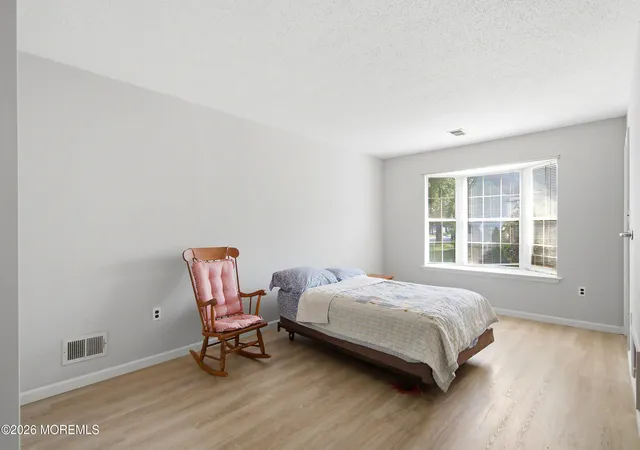4th image of 39 Datchet Close, Freehold, NJ 07728 | MLS# 22622265