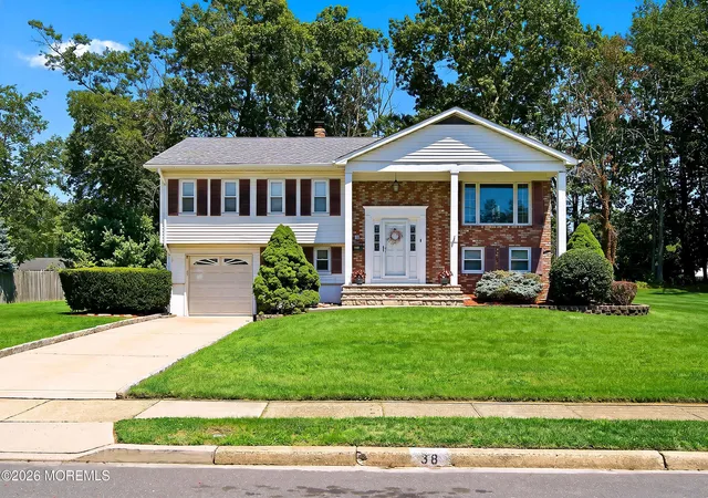 Photo 1 of Single family home for sale at 38 Brunswick Dr, Howell, NJ 07731 | MLS# 22621963 | Listing updated on 2026-09-09