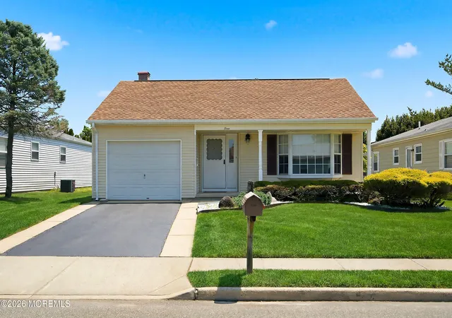 2nd image of 3 Yucatan Wy, Toms River, NJ 08757 | MLS# 22621515