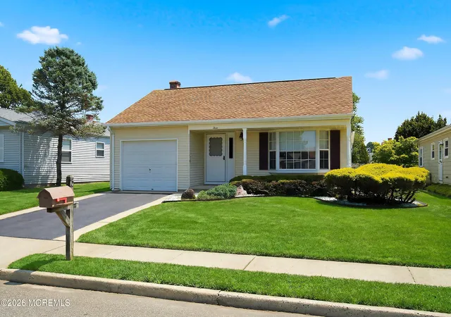 3rd image of 3 Yucatan Wy, Toms River, NJ 08757 | MLS# 22621515