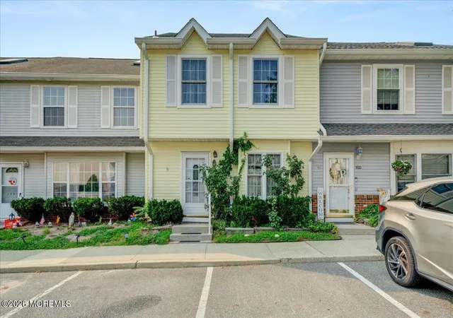 2nd image of 101 Joan Ct, Jackson, NJ 08527 | MLS# 22621682