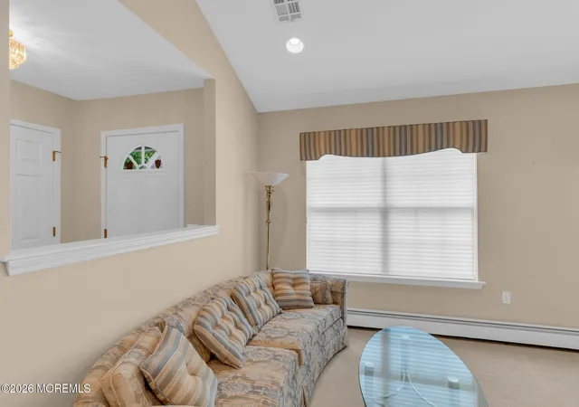 5th image of 5 Round Valley Ln, Lakewood, NJ 08701 | MLS# 22621542