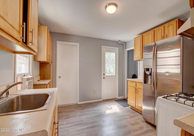 5th image of 195 Pulaski Ave, Sayreville, NJ 08872 | MLS# 22621555