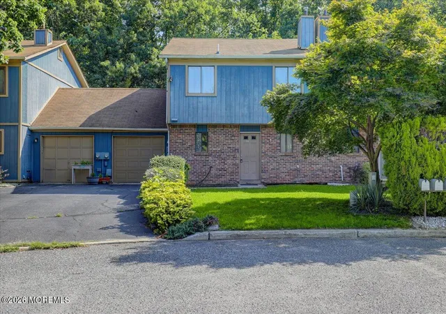 2nd image of 10 Seagull Ln, Howell, NJ 07731 | MLS# 22621711