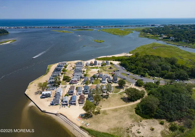 Photo 2 of Single family home for sale at 142 Black Point Rd #H9, Rumson, NJ 07760 | MLS# 22621698 | Listing updated on 2026-08-31