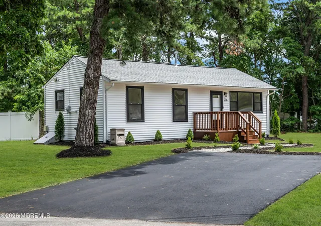 Photo 3 of Sale Pending at 236 Orangewood Dr, Brick, NJ 08723 | MLS# 22622457 | Listing updated on 2026-08-20