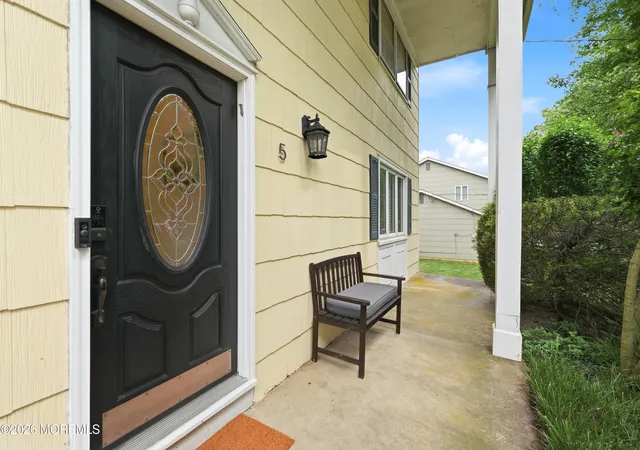 3rd image of 5 St Lawrence Wy, Marlboro, NJ 07746 | MLS# 22622422