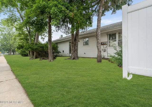 20th image of 86 Camellia Dr #B, Lakewood, NJ 08701 | MLS# 22621592