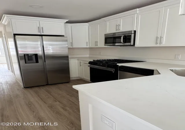 Photo 4 of Single family home for sale at 9 Woodland Ave, Keansburg, NJ 07734 | MLS# 22621951 | Listing updated on 2026-10-01