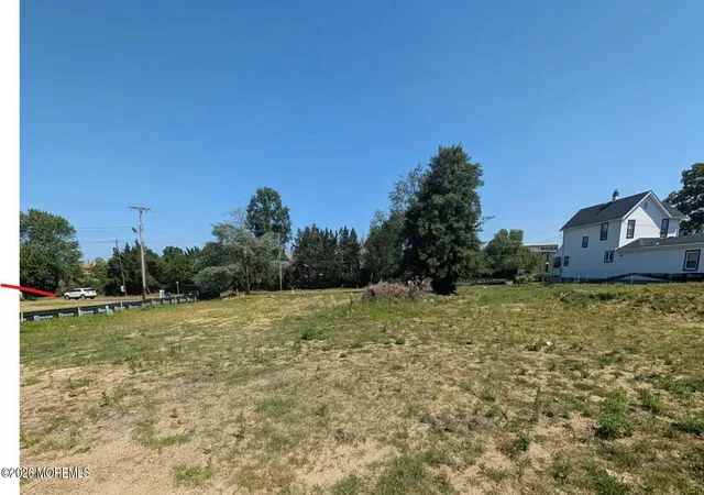 2nd image of 2 Foggia Wy, Oceanport, NJ 07757 | MLS# 22621626