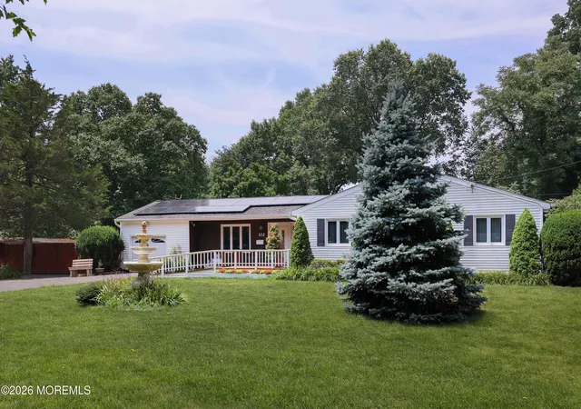 3rd image of 102 Stratford Rd, Tinton Falls, NJ 07724 | MLS# 22621634