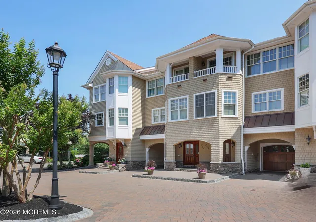 Photo 4 of Sale Pending at 302 River Mist Way, Brielle, NJ 08730 | MLS# 22621917 | Listing updated on 2026-10-05