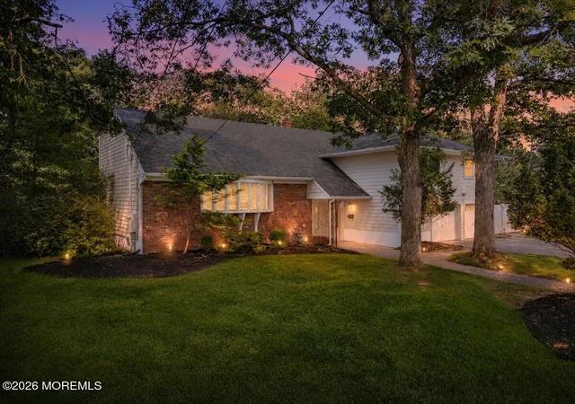 Photo 1 of Sale Pending at 15 Moraine Rd, Edison, NJ 08820 | MLS# 22621819 | Listing updated on 2026-09-25