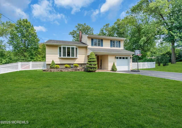 5th image of 36 Essie Dr, Matawan, NJ 07747 | MLS# 22621722