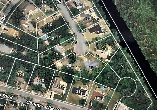 1st image of 4 Merion Ct, Tuckerton, NJ 08087 | MLS# 22621709