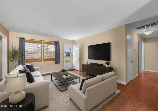 4th image of 5 Forest Park Ter, Monroe Township, NJ 08831 | MLS# 22621827