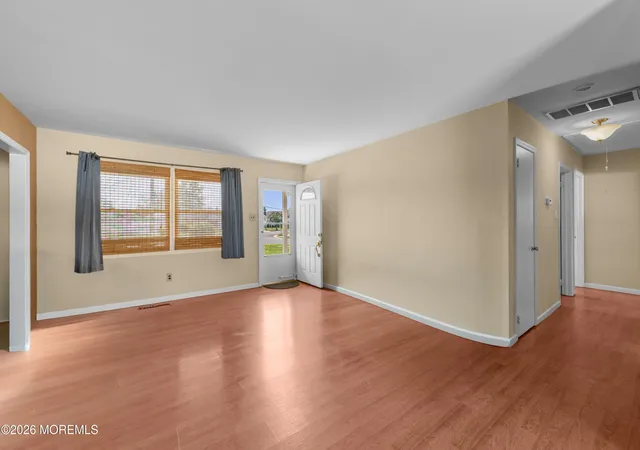 5th image of 5 Forest Park Ter, Monroe Township, NJ 08831 | MLS# 22621827