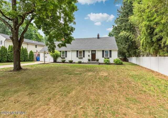 3rd image of 203 Florence Pl, Middletown, NJ 07748 | MLS# 22621883