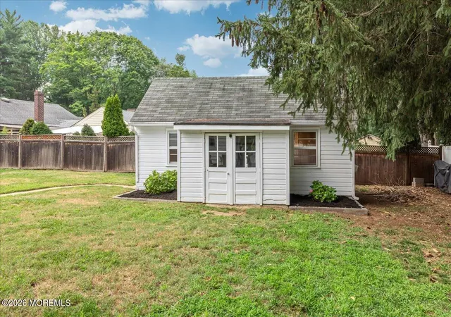 56th image of 203 Florence Pl, Middletown, NJ 07748 | MLS# 22621883