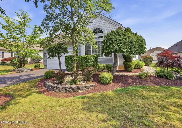 2nd image of 11 Narrowbrook Ct, Manalapan, NJ 07726 | MLS# 22622076