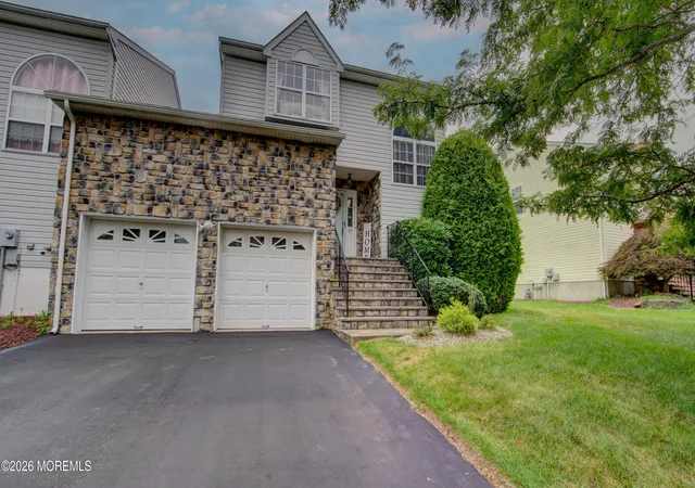 1st image of 29 Hummingbird Ct, Marlboro, NJ 07746 | MLS# 22621767